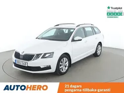 Vit Begagnad 2020 Skoda Octavia Ambition Kombi | 179 000 kr (Bra pris)