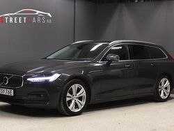 Grå Begagnad 2021 Volvo V90 Momentum Kombi | 279 900 kr (Marknadspris)