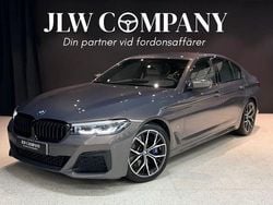 Alvitgrau metallic Begagnad 2021 BMW 530 M Sport Sedan | 579 000 kr