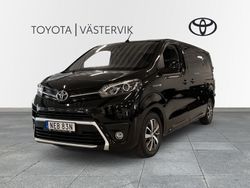 Svart Begagnad 2022 Toyota Proace Van | 339 900 kr (Lite dyr)