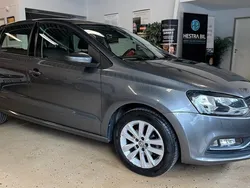 Mörkgrå (grå) Begagnad 2016 VW Polo Halvkombi | 109 900 kr (Marknadspris)