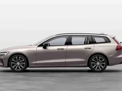 Grå Ny 2025 Volvo V60 Plus Kombi | 569 900 kr