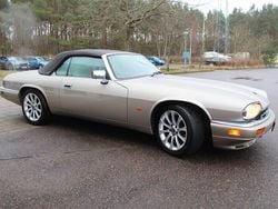 Ljusbrun Begagnad 1995 Jaguar XJS Cab | 189 000 kr