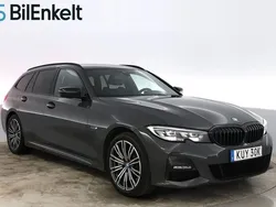 Grå Begagnad 2022 BMW 330e M Sport Kombi | 329 700 kr (Marknadspris)