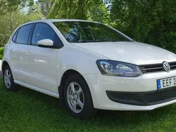 Vit Begagnad 2014 VW Polo Halvkombi | 68 000 kr (Bra pris)