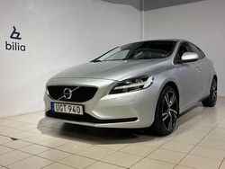 Silver Begagnad 2018 Volvo V40 Business Edition Kombi | 159 900 kr (Marknadspris)