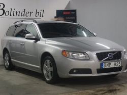 Ljusgrå Begagnad 2012 Volvo V70 Momentum Kombi | 99 800 kr (Bra pris)