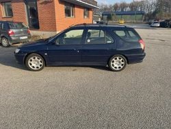Blå Begagnad 2001 Peugeot 306 Kombi | 6 500 kr