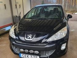 Begagnad 2010 Peugeot 308 Halvkombi | 40 000 kr (Marknadspris)