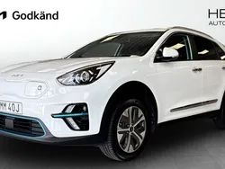 Vit (white) Begagnad 2022 Kia e-Niro Advance SUV | 259 900 kr (Bra pris)