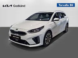 Vit Begagnad 2021 Kia Ceed Advance Kombi | 239 900 kr (Marknadspris)