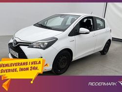 Vit Begagnad 2016 Toyota Yaris Hybrid Active Halvkombi | 118 900 kr (Marknadspris)