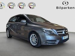 Mörkgrå Begagnad 2014 Mercedes B180 Minibuss | 179 990 kr (Lite dyr)