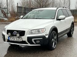 Flerfärgad Begagnad 2016 Volvo XC70 Kombi | 109 999 kr (Marknadspris)