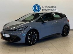 Ljusgrå Begagnad 2023 Cupra Born e-Boost Halvkombi | 254 900 kr (Marknadspris)