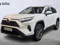 Vit Ny 2025 Toyota RAV4 Hybrid Executive SUV | 429 900 kr (Superpris)