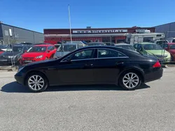 Svart (svartmetallic) Begagnad 2009 Mercedes CLS320 Sportkupé | 109 000 kr