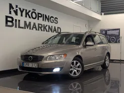 Ljusbrun (brun) Begagnad 2013 Volvo V70 Kombi | 132 900 kr (Lite dyr)