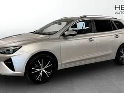 Grå (silver) Begagnad 2022 MG MG5 EV Kombi | 219 900 kr (Marknadspris)