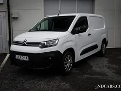 Vit Begagnad 2022 Citroën Berlingo Minibuss | 239 900 kr (Lite dyr)