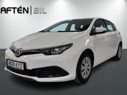 Vit Begagnad 2016 Toyota Auris Life Halvkombi | 124 900 kr