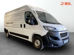 Vit Begagnad 2022 Peugeot Boxer Van | 299 900 kr (Dyr)