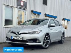 Silver Begagnad 2016 Toyota Auris Touring Sports Active Kombi | 159 900 kr (Marknadspris)