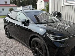 Svart Begagnad 2024 VW ID.4 GTX SUV | 134 000 kr
