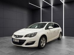 Vit Begagnad 2013 Opel Astra Kombi | 49 900 kr (Marknadspris)