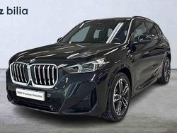 Svart Begagnad 2025 BMW X1 Comfort Edition SUV | 589 900 kr