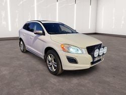 Vit Begagnad 2012 Volvo XC60 R-Design SUV | 109 900 kr (Bra pris)