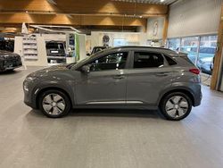 Grå Begagnad 2020 Hyundai Kona Premium SUV | 214 900 kr (Marknadspris)