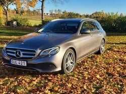 Grå Begagnad 2017 Mercedes E220 Avantgarde Kombi | 235 000 kr (Bra pris)