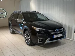 Svart Begagnad 2024 Subaru Outback SUV | 469 900 kr (Lite dyr)