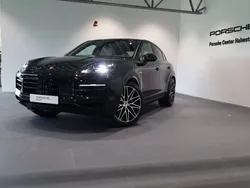 Svart (black) Begagnad 2024 Porsche Cayenne SUV | 1 340 000 kr (Marknadspris)