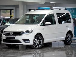 Vit Begagnad 2016 VW Caddy Life Minibuss | 129 900 kr