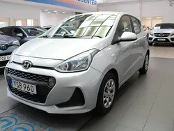 Silver Begagnad 2018 Hyundai i10 Comfort Halvkombi | 79 900 kr (Marknadspris)