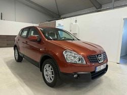 Röd Begagnad 2008 Nissan Qashqai SUV | 89 900 kr (Dyr)