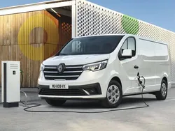 Ny 2025 Renault Trafic Van | 474 900 kr