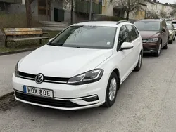 Vit Begagnad 2019 VW Golf VII Kombi | 90 000 kr (Superpris)