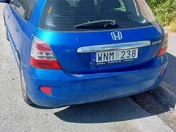 Blå Begagnad 2005 Honda Civic Halvkombi | 18 500 kr (Bra pris)