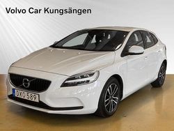 Vit Begagnad 2016 Volvo V40 Business Edition Kombi | 149 900 kr (Marknadspris)
