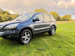 Grå Begagnad 2009 Honda CR-V SUV | 89 000 kr (Marknadspris)
