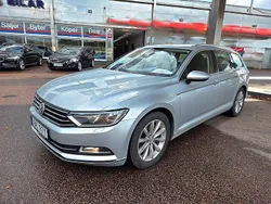 Silver Begagnad 2015 VW Passat Kombi | 184 500 kr (Marknadspris)
