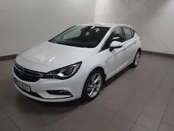Vit Begagnad 2015 Opel Astra Dynamic Halvkombi | 109 900 kr (Lite dyr)