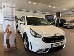 Vit Begagnad 2019 Kia Niro Advance SUV | 139 900 kr (Superpris)