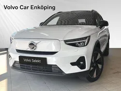 Vit Begagnad 2024 Volvo XC40 Plus SUV | 439 900 kr (Marknadspris)
