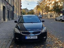 Svart Begagnad 2011 Kia Ceed Kombi | 33 000 kr (Bra pris)