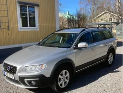 Silver Begagnad 2016 Volvo XC70 Momentum SUV | 199 000 kr (Marknadspris)