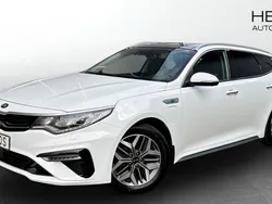 Vit (white) Begagnad 2019 Kia Optima Hybrid 2 Sedan | 209 900 kr (Marknadspris)